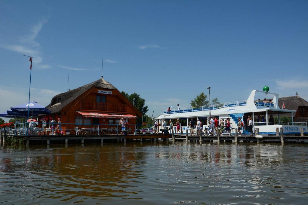 Gaestehaus - Doris - Wenzl Morbisch am See Bagian luar foto